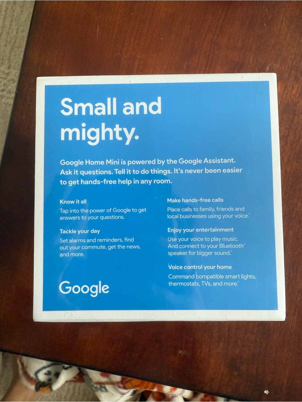 Google Home Mini - Picture 3 of 5
